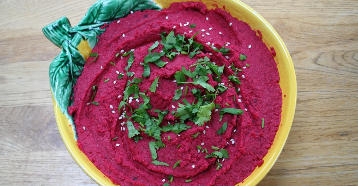 Beetroot Yogurt Dip